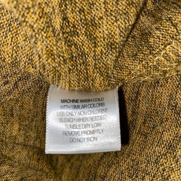 New York Laundry GUC XL Cowl Neck Button Detail Darker Mustard Yellow Sweater - Picture 11 of 14